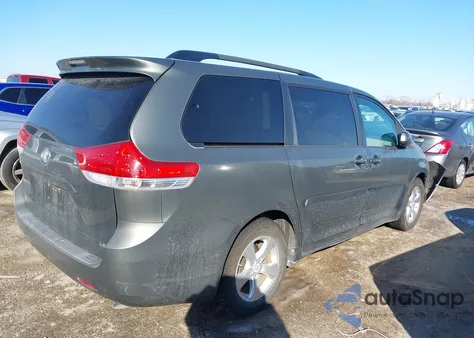 2011 Toyota Sienna Le V6 from USA, damaged, VIN 5TDKK3DC9BS143845